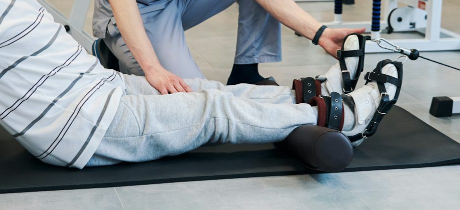 Fisioterapia a domicilio tras prótesis de cadera.