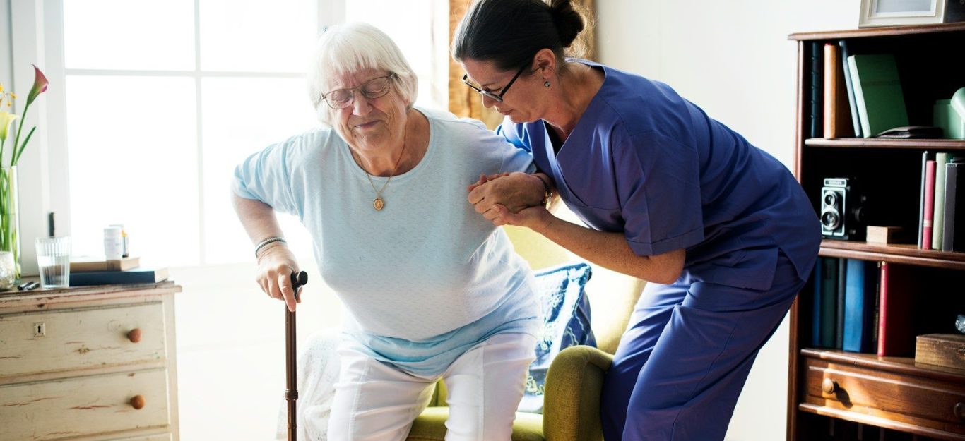 Fisioterapia para personas mayores a domicilio en Madrid